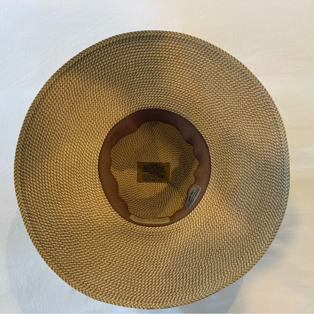 LIKE NEW Eric Javits Hampton Hat - Picture 6 of 8